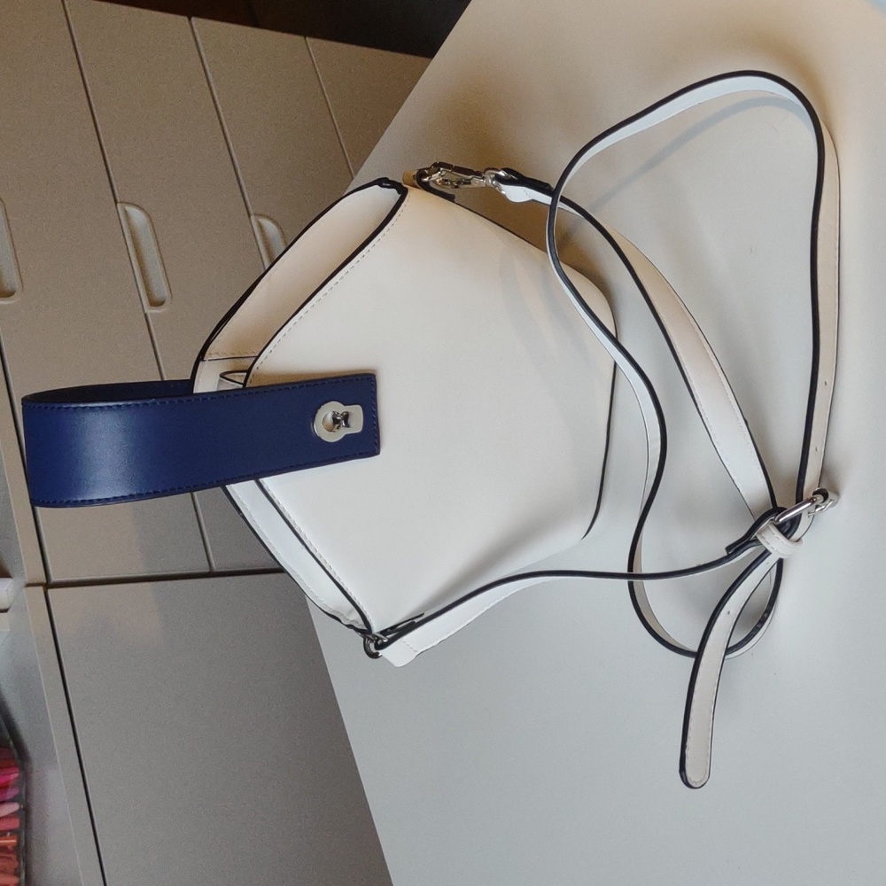 Petite White and Navy Blue Bucket Bag